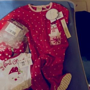 12M Christmas Sleeper & essentials